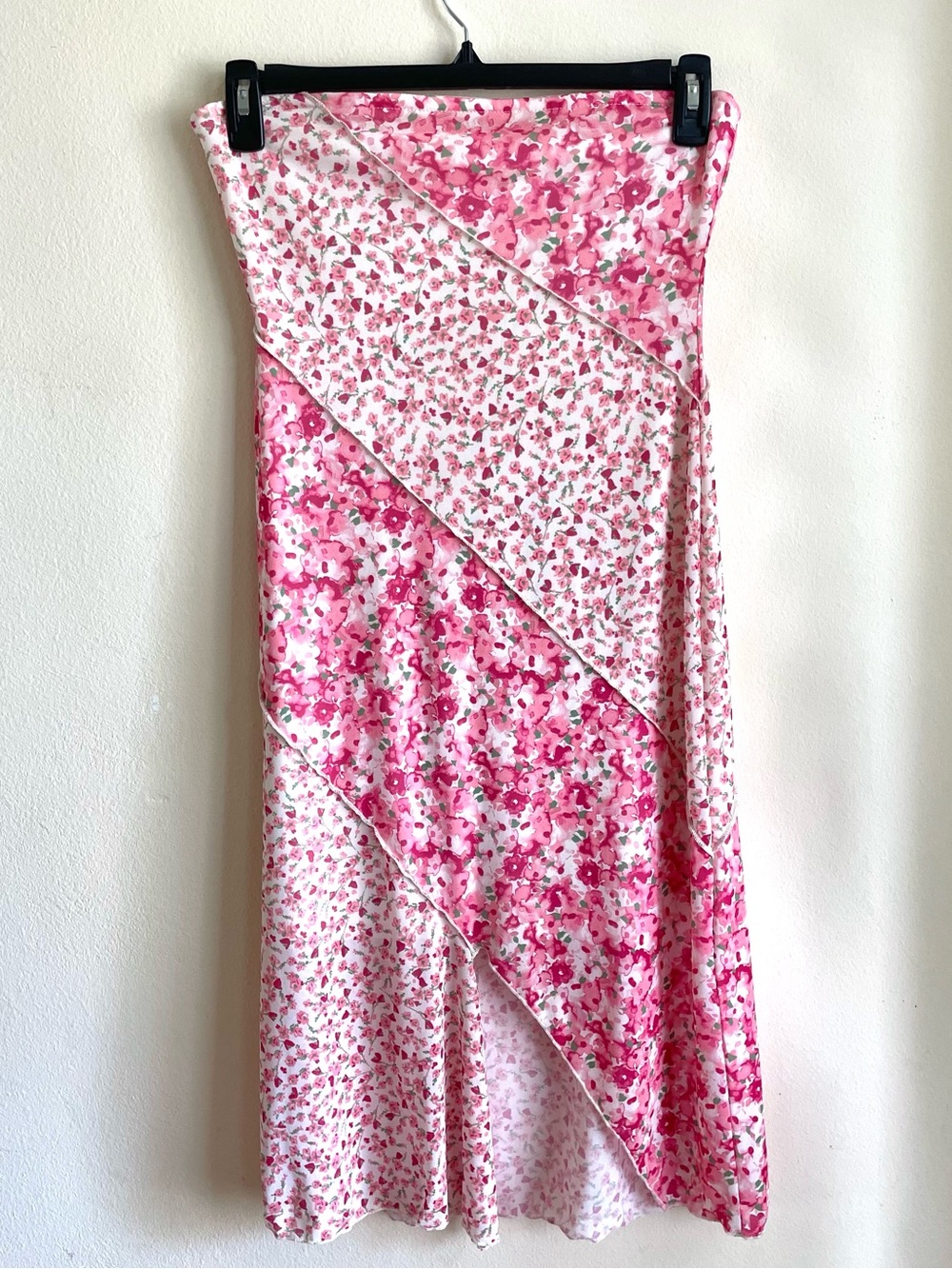 Altar’d State Strapless Pink Floral Print Midi Patchwork Dress🌸